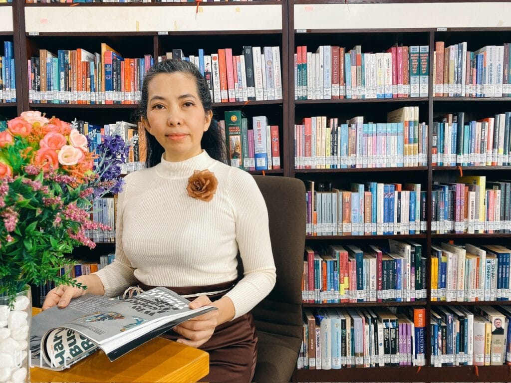 THƯ VIỆN SÁCH QUÝ HIẾM CHUYÊN NGÀNH LOGISTICS - XUẤT NHẬP KHẨU - KINH DOANH QUỐC TẾ